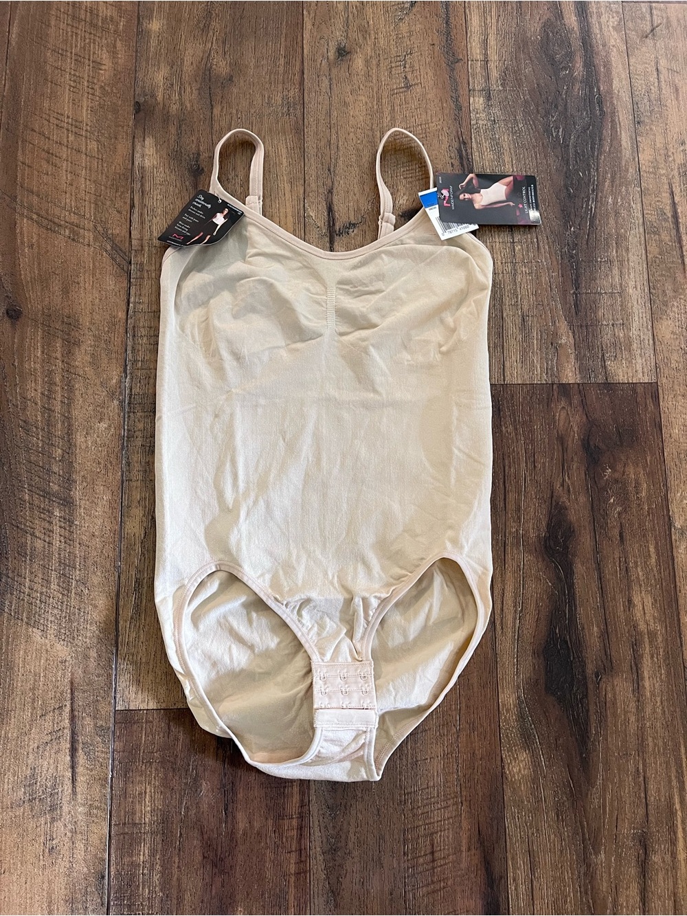 Maidenform Always Smoothing Seamless Bodybriefer